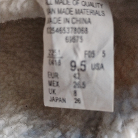 Route 66 Suede/Fur Insulated Boots/w Pom Poms - Picture 8 of 10